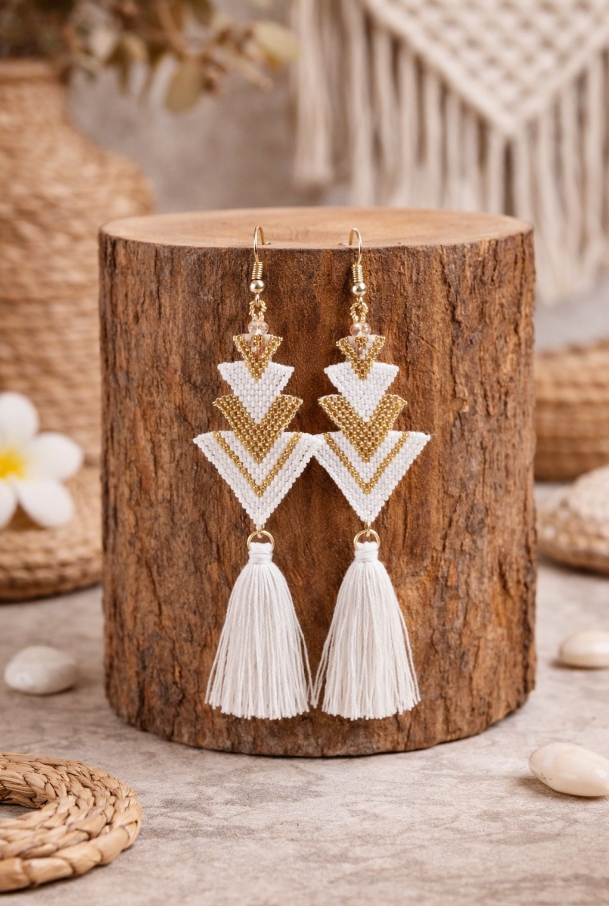 Boucles d’oreilles bohème, doré à pampilles